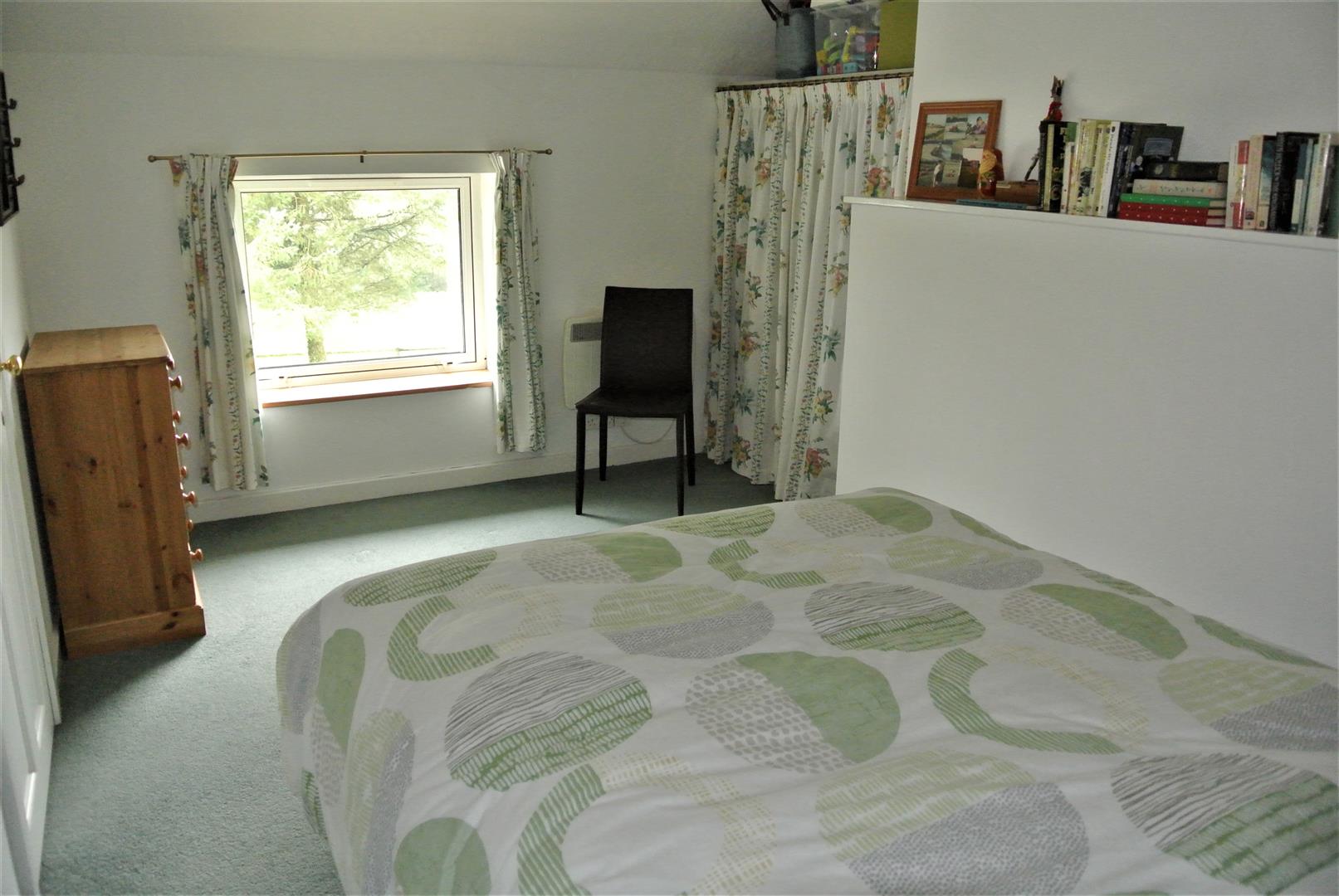 ANOTHER ROOM ASPECT
